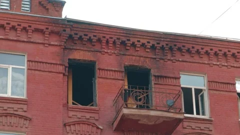 Burned apartment post fire black windows Stock-Footage 157104054