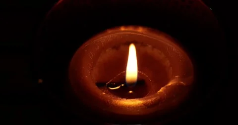 Burning candle in the dark Video stock 246963872