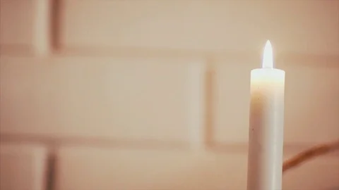 Burning candle 库存影片 83242508