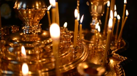 Burning candles in the curch Video stock 45095319