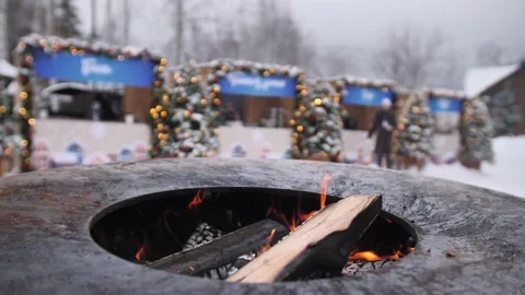 Burning coals ready for barbecue. Stock-Footage 229556633
