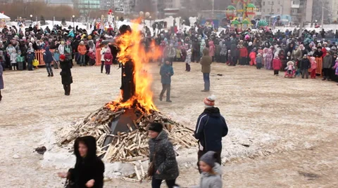 Burning effigy of Carnival Stock Footage 35741007