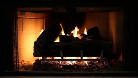 Burning fire. Close up footage of yellow fire flames Vidéo 77384115