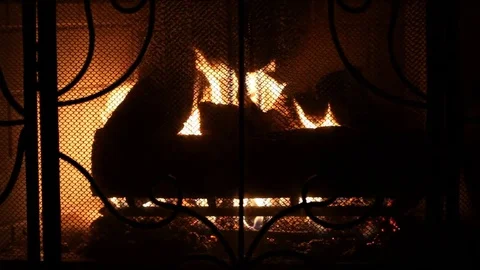 Burning fire. 動画素材 77377018