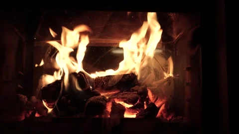 Burning fire logs inside stone fireplace. Close-up view. 스톡 동영상 268139655
