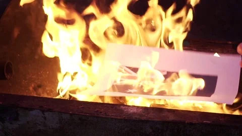 Burning the flag of Australia Video stock 75917869