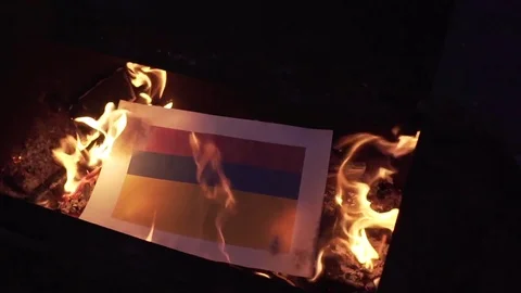 Burning the flag of Columbia 스톡 동영상 75915759