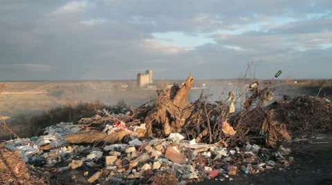Burning garbage dump, ecological pollution. spontaneous garbage dump. Stock Footage 33037349