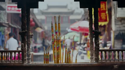Burning Incense Offering At The Temple Xi'an China，Time Lapse Stock Footage 140498563