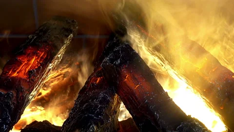 Burning logs with a bright orange flame. Stock-Footage 87639101