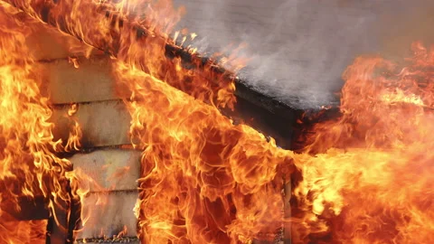 Burning Roof 動画素材 197446817