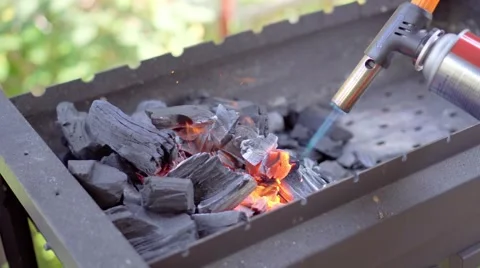 Burning wood in a brazier. Fire, flames. Grill or barbecue Video stock 68675354