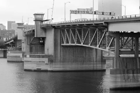 Burnside bridge hazy day Stock Photos