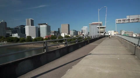 Burnside Bridge view of Willamette River Stock Footage 137472952