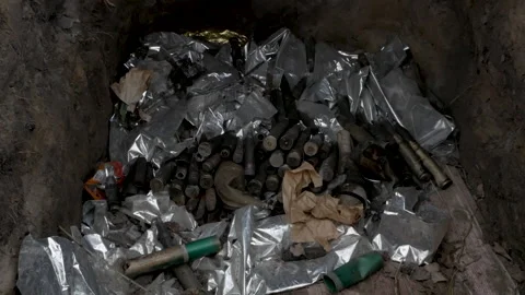 Burnt ammo from the gun case Vidéo 197256298