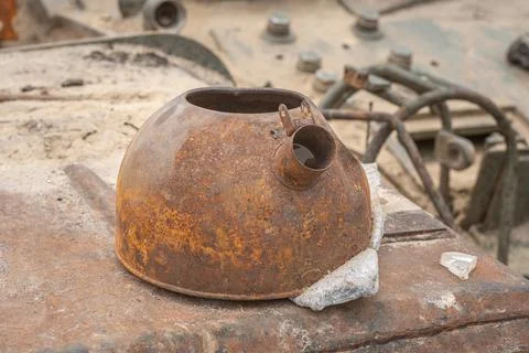 Burnt kettle after the fire. Stock-Fotos