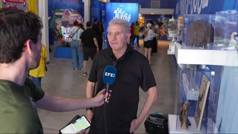 Burruchaga sees Argentina ready to repeat World Cup glory and shifts the pressur Stock Footage 337597693