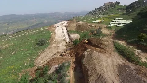 Burying grp  pipes Vídeo Stock 152466355