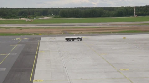 Bus at airport Stock Footage 39585809