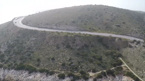 Bus on a Coastal Road Vidéo 62044213