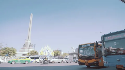 Bus drive to bus stop at victory monument Bangkok 4K Stock-Footage 156527959