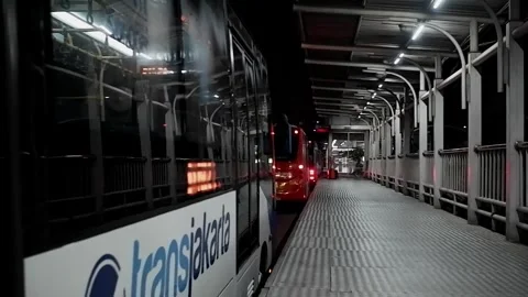 Bus Station 動画素材 245105038