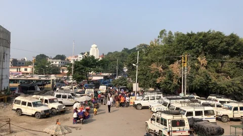 Bus station in Rishikesh Stockbeeldmateriaal 120215635