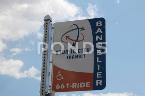 Bus stop sign in Los Alamos Stock Photos