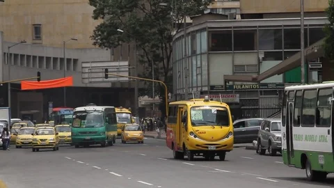 Buses001.629 Stockbeeldmateriaal 77147104