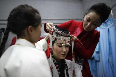 BUSIGUI &amp; MONGOLIA ELEMENTS - Backstage - China Fashion Week, Beijing - 25 Oct 2 Stock Photos