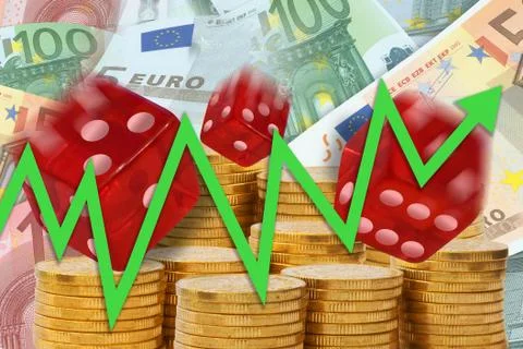 Business chart with arrow going up on background of golden money stacks, Euro 库存照片