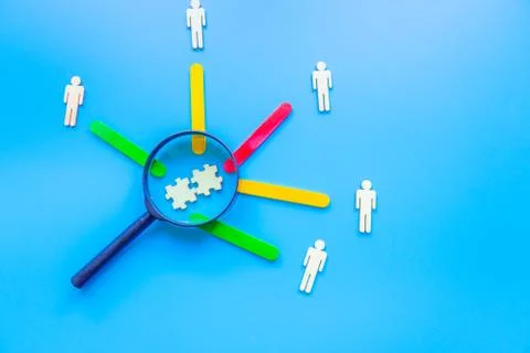 Business concept, trying to find a solution to a problem by arranging and mat Foto stock