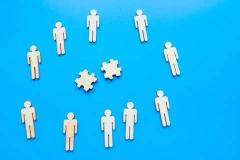 Business concept, trying to find a solution to a problem by arranging and mat 스톡 사진