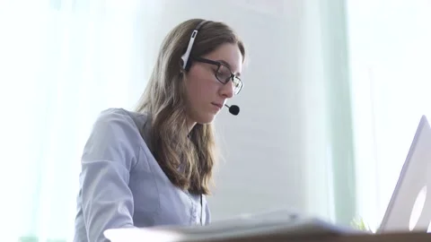Business customer services agent Stock Footage 170872226