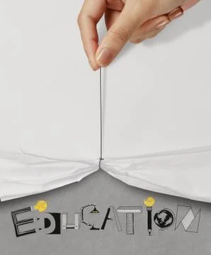 Business hand pull rope open wrinkled paper show education design text as con Illustrazione stock