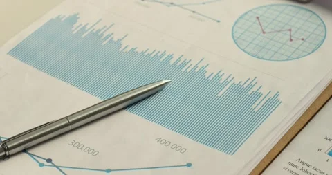 Business information documentation using data analysis Stock Footage 275885125