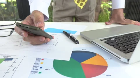 Business man working at office Stock Footage 130841756