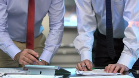 Business People Analyzing Data 스톡 동영상 210560742