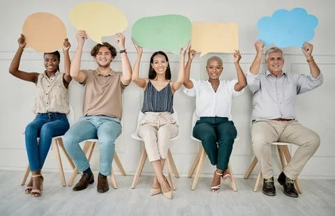 Business people, queue and interview with speech bubble, mockup vote and opinion Foto stock
