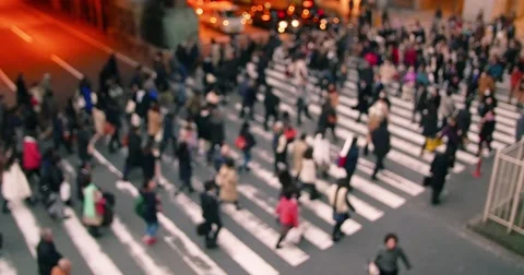 Business people walking Out of focus crossing at busy street in Japan Vídeo Stock 60768053