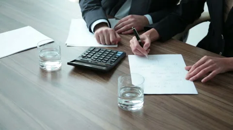 Business persons analysis financial data 库存影片 46512113