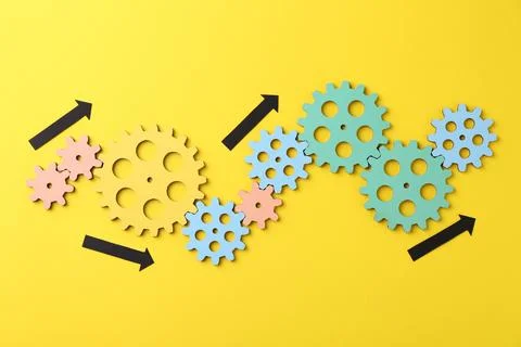 Business process organization and optimization. Scheme with wooden figures .. Stock Photos