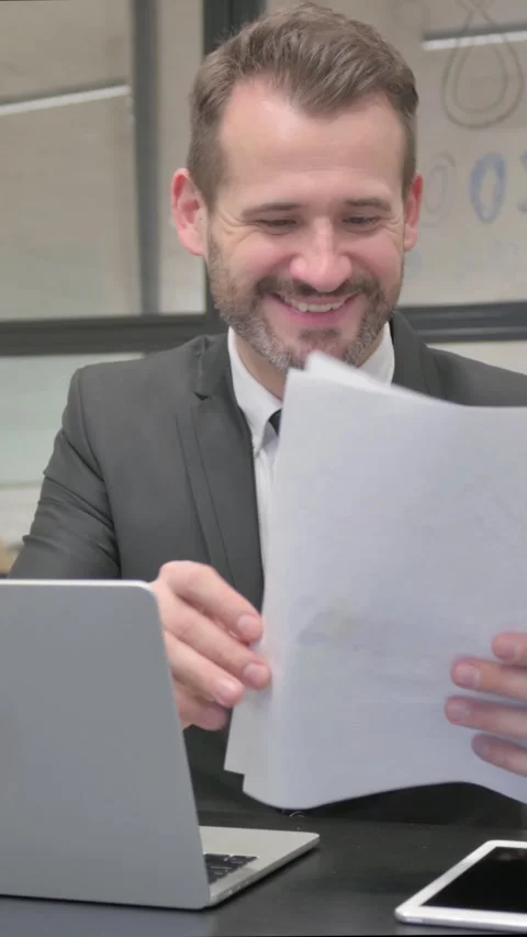 Business Team Working on Computer in office, vertical video Stock Footage 324793527