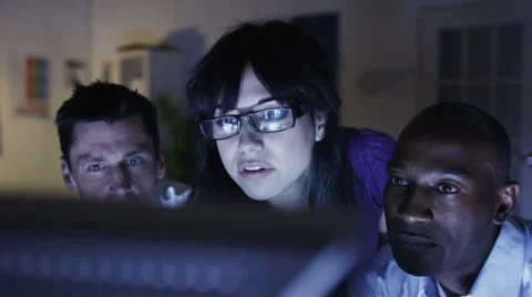 Business team working in the evening Vídeo Stock 32935690