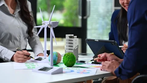 Business team working virtual modern smartphone to reduce CO2 emissions car.. Stock Footage 312442882