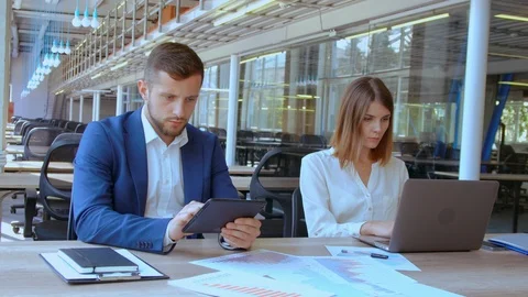 Business team works in open space office Stock Footage 101460440