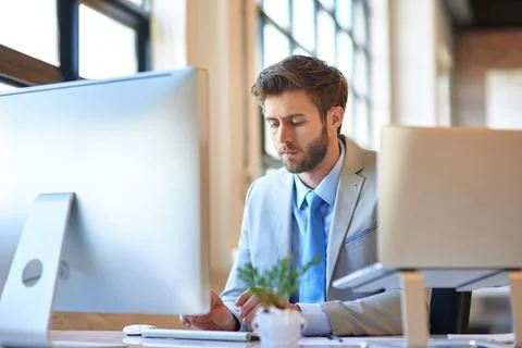 Business, thinking and man with a computer, internet and solution with problem Foto stock