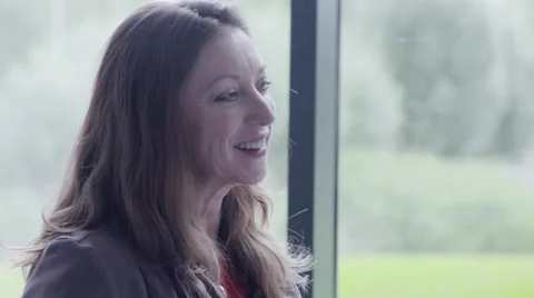 Business woman interacting in office Vídeo Stock 59381857