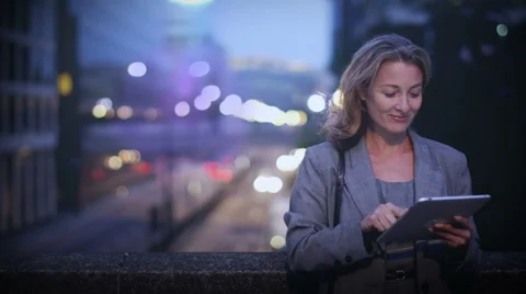 Business woman using tablet computer Stock Footage 42412617