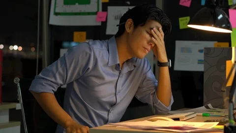 Businessman hard working with desktop computer to late night at office. Stock Footage 109278150